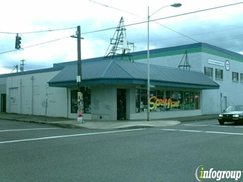 11th Avenue Liquor & Smoke Shop