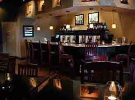 GarVino's Cigars, Fine Wine & Gifts