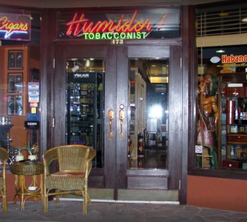 Humidor 1 Tobacconist Cuban Cigars HABANOS Dealer