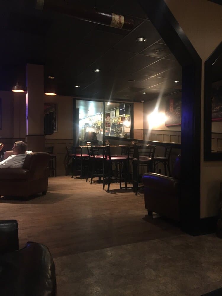 Thunderbird Cigar Lounge